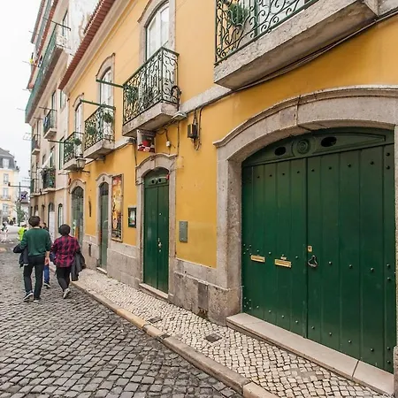 Ginjinha House - 4 - Bairro Alto - With Ac By Lisbeyond 게스트하우스